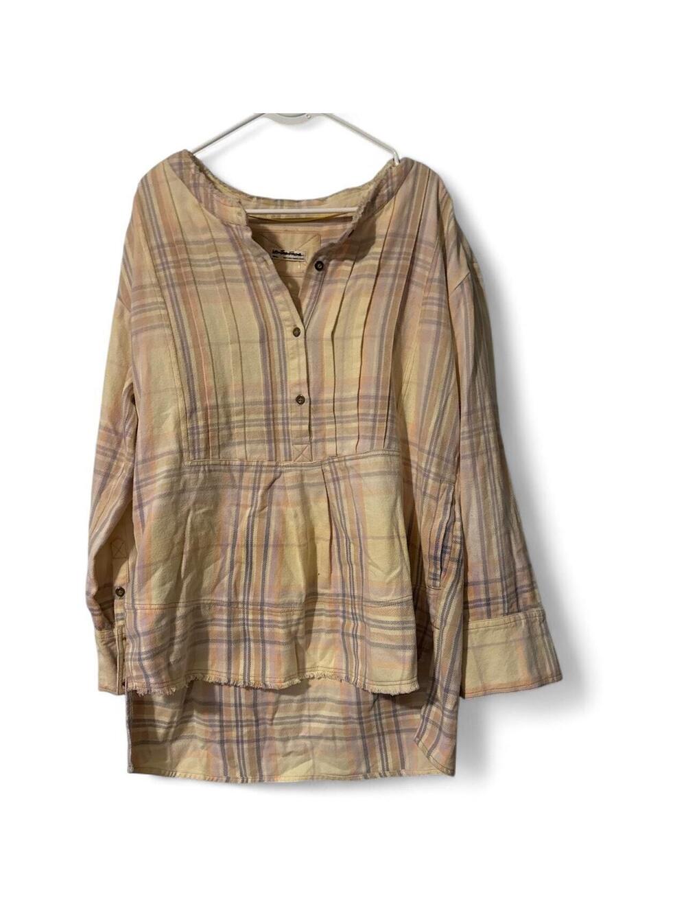 NWOT We The Free Dunes Pintuck Flannel Plaid Top size S - Picture 1 of 7